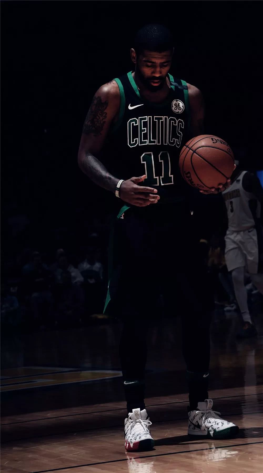 莱尔斯接到 莱尔斯接到