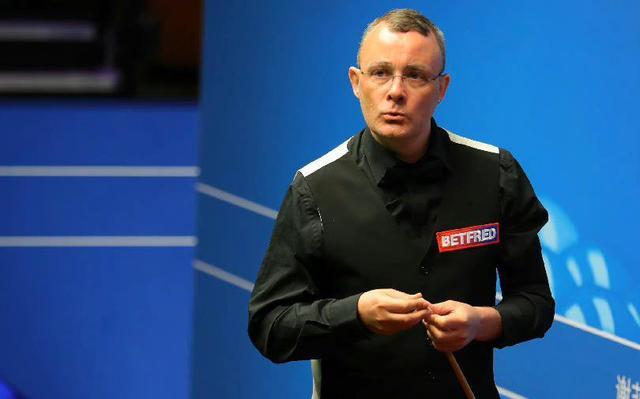 迷感到意外 迷感到意外