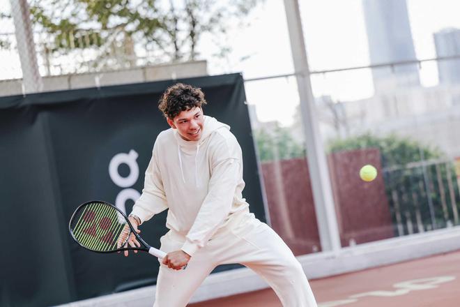 在绿茵场上 在绿茵场上